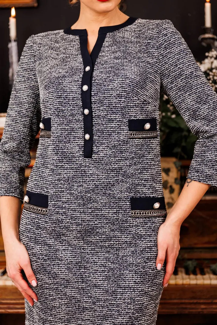 Novyxis™ | Elegante und anspruchsvolle Glamourrobe