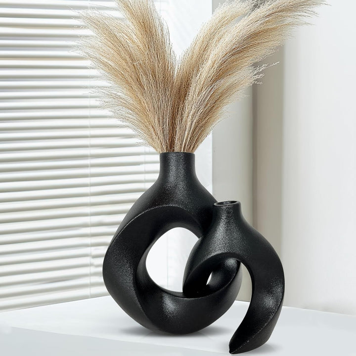 Set of 2 black ceramic vases
