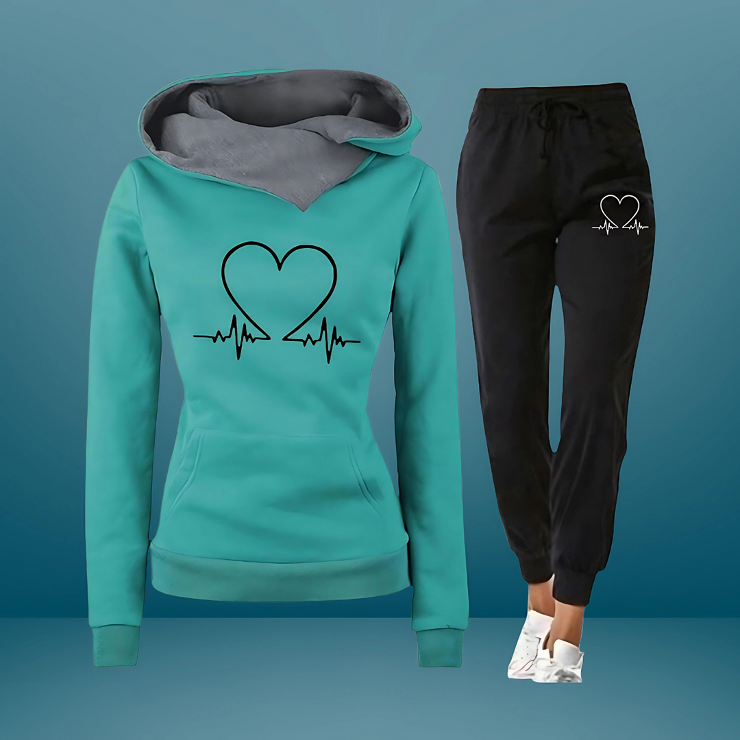 Lirix™ | Kuscheliges Jogging-Set im Herz-Design