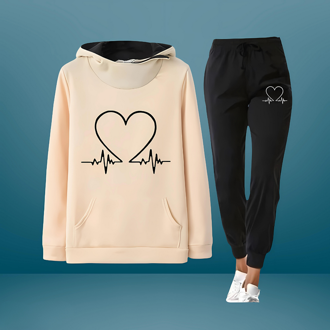 Lirix™ | Kuscheliges Jogging-Set im Herz-Design